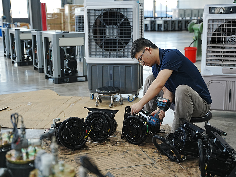 Aus China kommend, in die Welt vermarkten